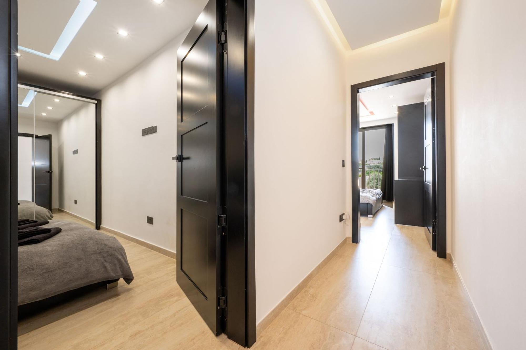 Stylish 2 Bedroomed Apartment Gzira Bagian luar foto